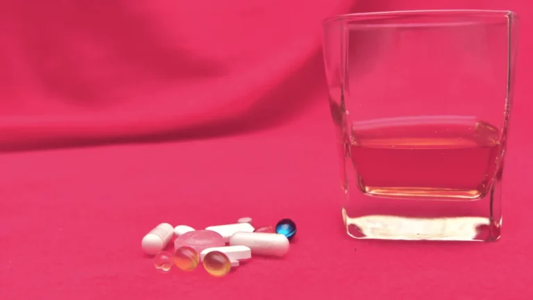 Alkoholis ir vaistai: ko geriau nemaišyti tarpusavyje